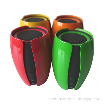 Bluetooth Speaker with Top-grade Style, Playing High Volume Music